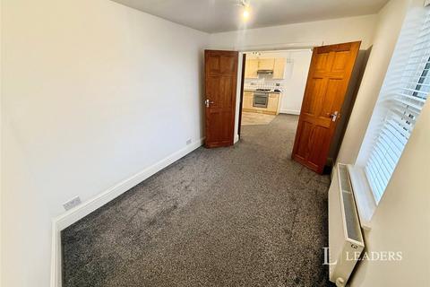 2 bedroom flat to rent, Meadowgate, Bourne, PE10