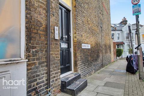 3 bedroom apartment to rent, Boutflower Road, LONDON