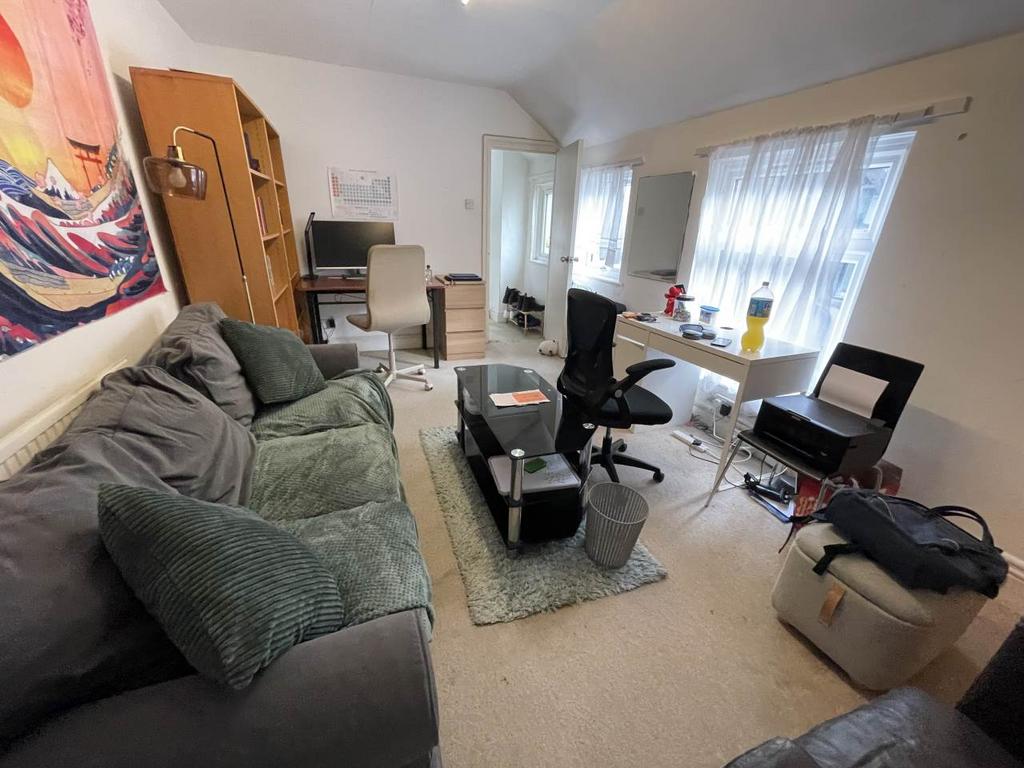 Living room (1)