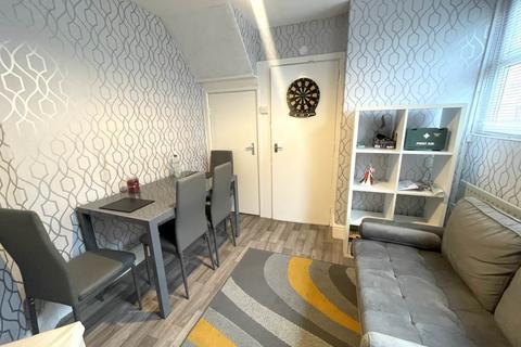 2 bedroom flat to rent, High Street, , Aberystwyth