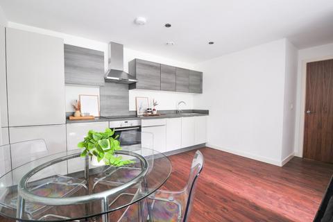 2 bedroom apartment to rent, 2nd Floor – 2 Bedroom, 2 Bath Apartment – Alto, Salford