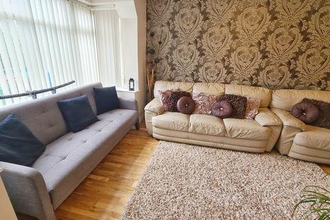 4 bedroom end of terrace house for sale, Farrant Road, Longsight