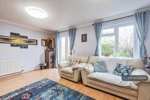 undefined, Caistor Close, Calcot, RG31