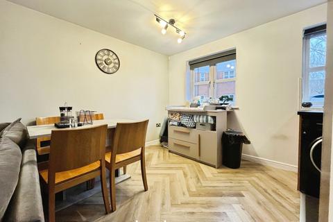 1 bedroom flat for sale, Leyburn Road, Chelmsley Wood, Birmingham, B37 5JY