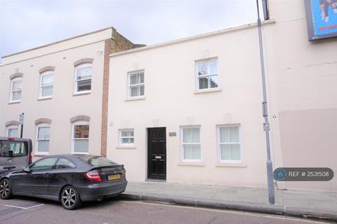 2 bedroom semi-detached house to rent, Bramber Road, London, W14