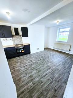 3 bedroom end of terrace house to rent, Beech Terrace, Catchgate DH9
