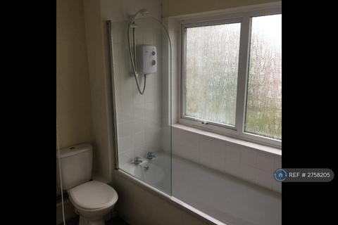 5 bedroom detached house to rent, Broomfield, Stacey Bushes, Milton Keynes, MK12