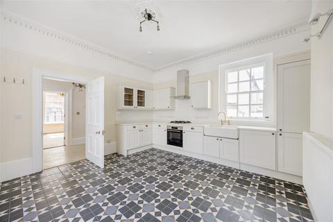 2 bedroom apartment for sale, St. Georges Terrace, Cheltenham