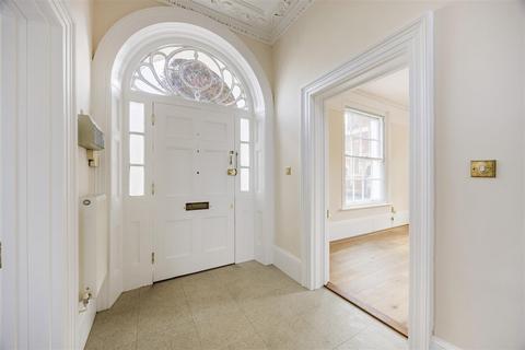2 bedroom apartment for sale, St. Georges Terrace, Cheltenham