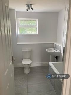3 bedroom terraced house to rent, Rishworth Close, Bransholme, Hull, HU7