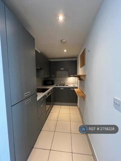 2 bedroom flat to rent, Burton Place, Manchester, M15