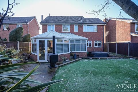4 bedroom detached house for sale, 10, Denton Close, Westbury Park, Newcastle, ST5 4JP