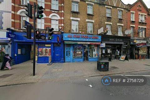 2 bedroom flat to rent, Green Lanes, London, N4