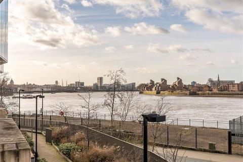 2 bedroom flat for sale, Telegraph Avenue, London SE10