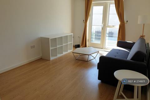 2 bedroom flat to rent, Watling Street, Bletchley, Milton Keynes, MK2