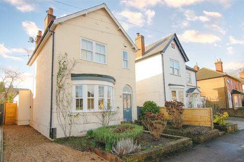 undefined, Green Lane, Addlestone, Surrey, KT15