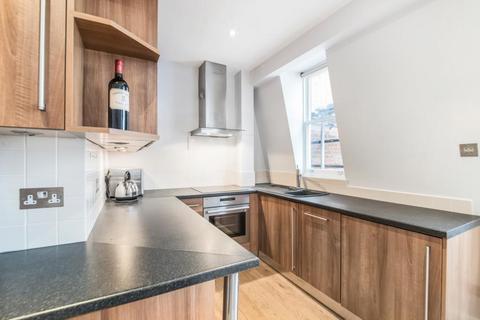 2 bedroom apartment to rent, Egerton Gardens, London, SW3