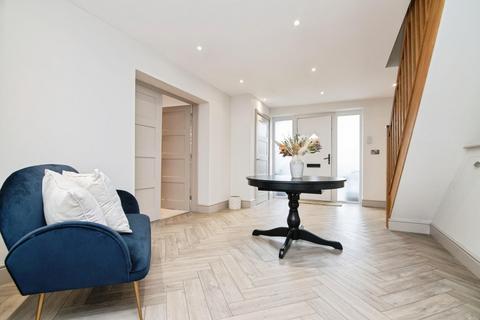4 bedroom detached house for sale, Crabmill Close, Knowle, Solihull