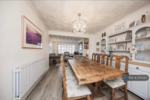 3 bedroom semi-detached house to rent, Lunsford Lane, Aylesford, ME20