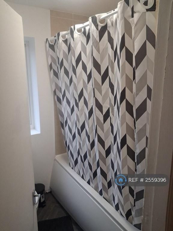 Upstairs Bathroom