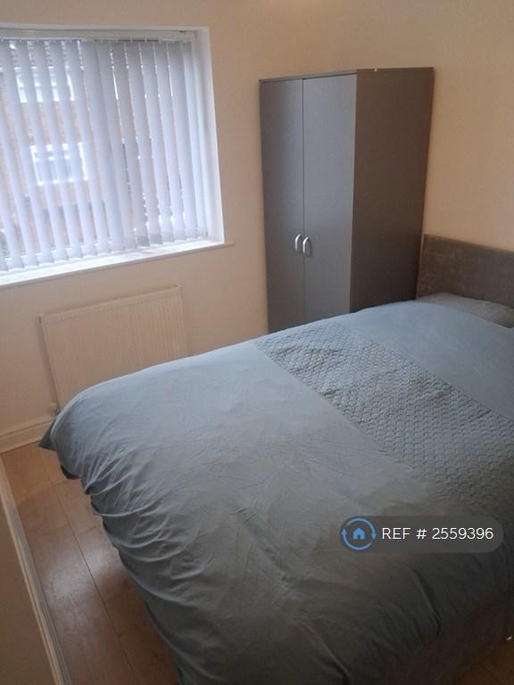 Bedroom2