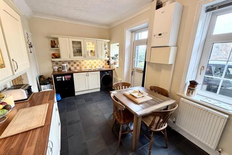 3 bedroom terraced house for sale, Rocks View, Halifax