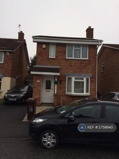 3 bedroom detached house to rent, Ellards Drive, Wolverhampton, WV11