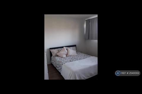 1 bedroom in a house share to rent, Speedwell Place, Milton Keynes, MK14