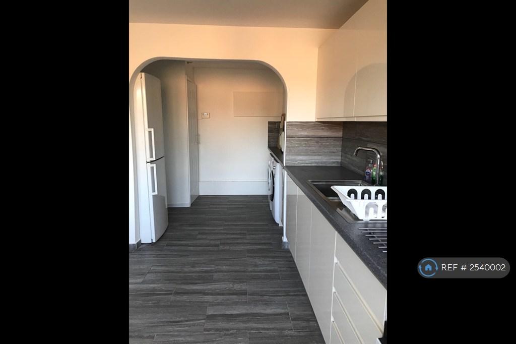 Newly Fitted Kitchen Large