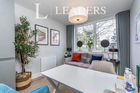 undefined, Romsey Road, Southampton, SO16