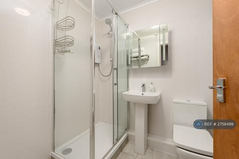 Studio to rent, Damside, Edinburgh, EH4