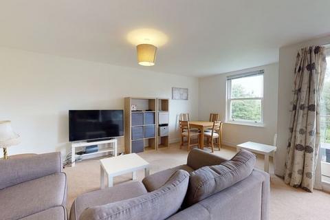 2 bedroom flat for sale, Bingley Court, Canterbury, Kent, CT1