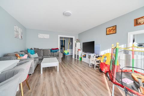 2 bedroom apartment for sale, Lyonsdown Road, New Barnet, Barnet, EN5