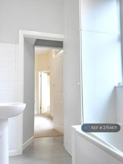 1 bedroom flat to rent, St. Andrews Road South, Lytham St. Annes, FY8