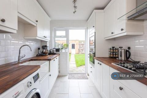 undefined, Egmont Road, Walton-On-Thames, KT12