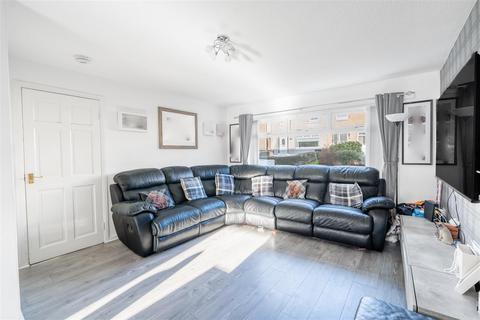3 bedroom terraced house for sale, Conan Court, Cambuslang, Glasgow