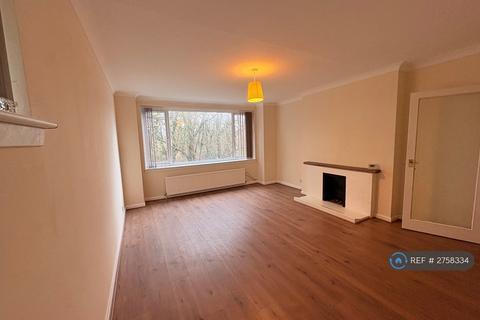 3 bedroom flat to rent, Glenside Crescent, West Kilbride, KA23