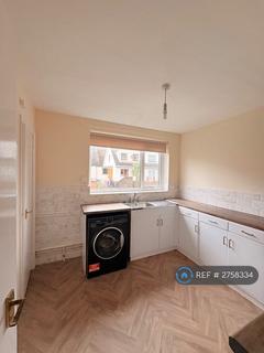 3 bedroom flat to rent, Glenside Crescent, West Kilbride, KA23
