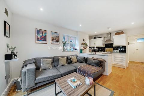 2 bedroom flat to rent, Gilbey Road, Tooting, London, SW17