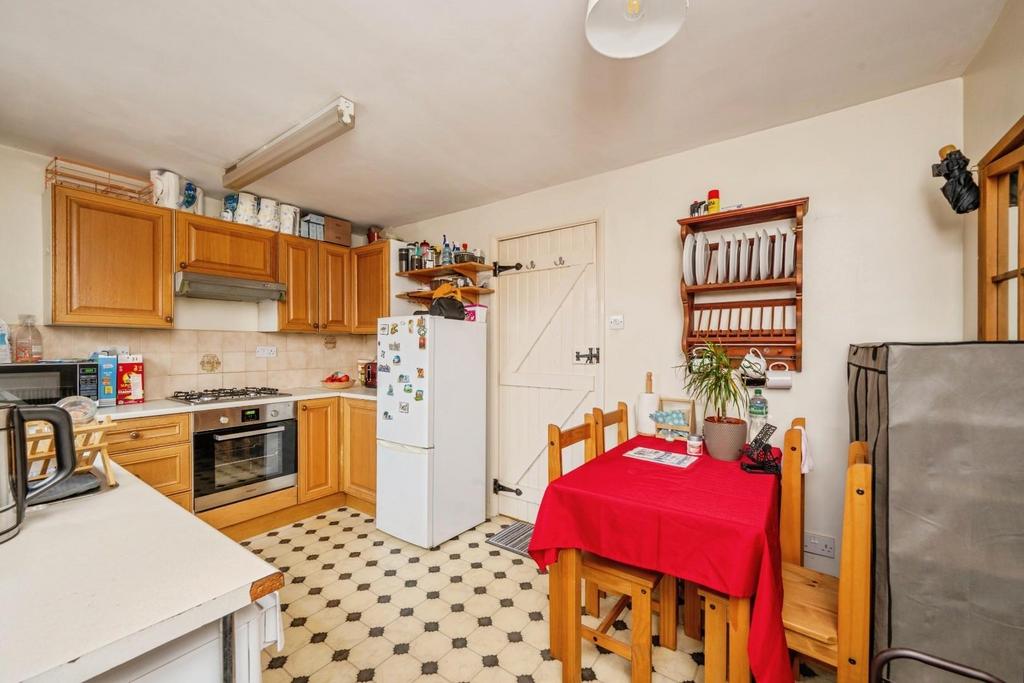 6austreyroad-13.jpg