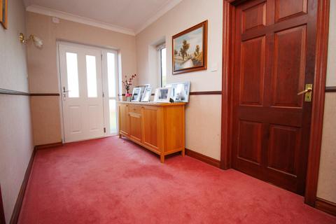 5 bedroom detached house for sale, Sands Lane, Hunmanby YO14