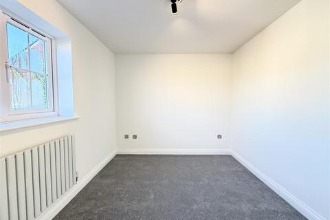 undefined, Albert Gardens, Harlow
