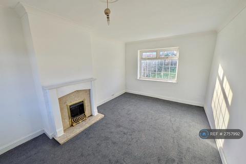 3 bedroom terraced house to rent, Third Avenue, Woodlands, Doncaster, DN6