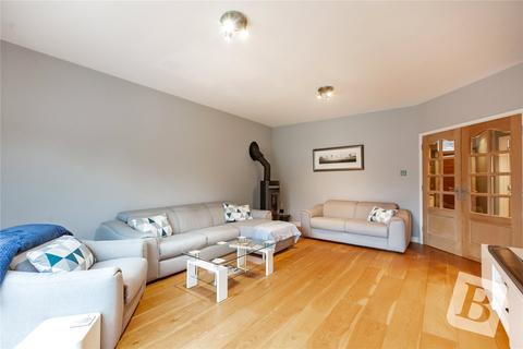3 bedroom detached house for sale, Maybrick Road, Hornchurch, RM11