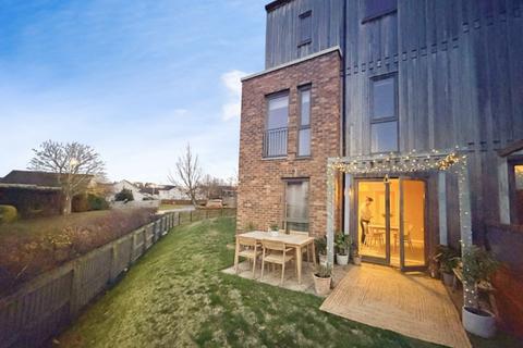 undefined, Lang Rigg, Edinburgh, EH30