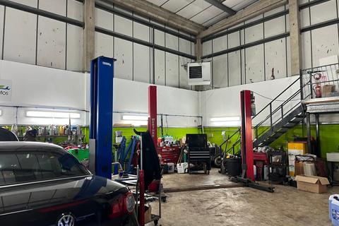 Industrial development to rent, Building 124 Provost London Luton Airport way Luton LU2 9PB