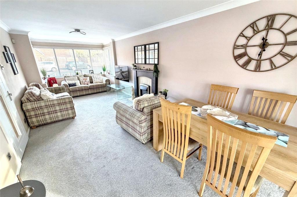 Dining Room/Lounge
