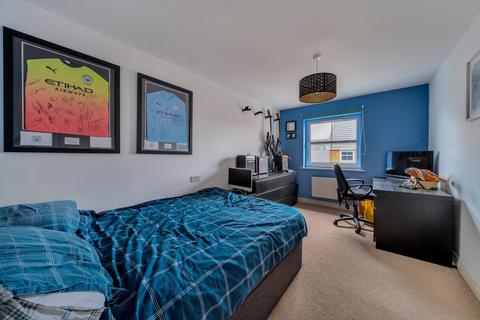 4 bedroom detached house for sale, Pheasant Close, Four Marks, Alton, Hampshire, GU34