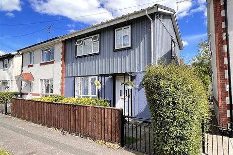 Wavell Road, Swindon SN2