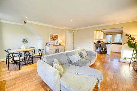 4 bedroom terraced house for sale, Mansion Heights, Whickham Highway